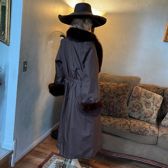 Revillon Taffeta Coat With Removable Sheared Fur Lining And Fur Trim-Size XL - Picture 8 of 11